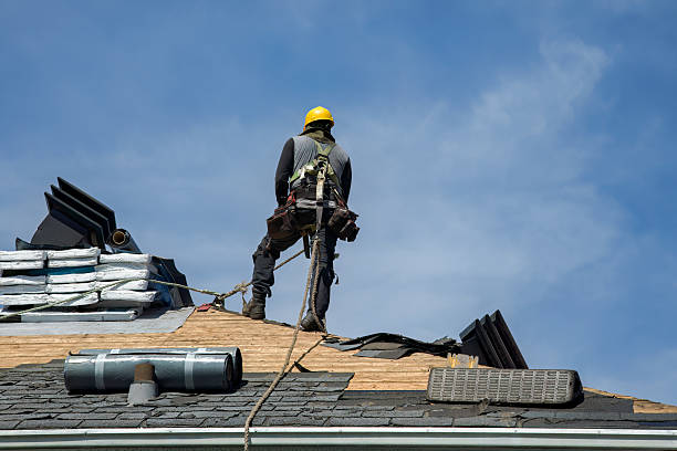 Professional Flat Roof Repair technician working in Lindsay, OK